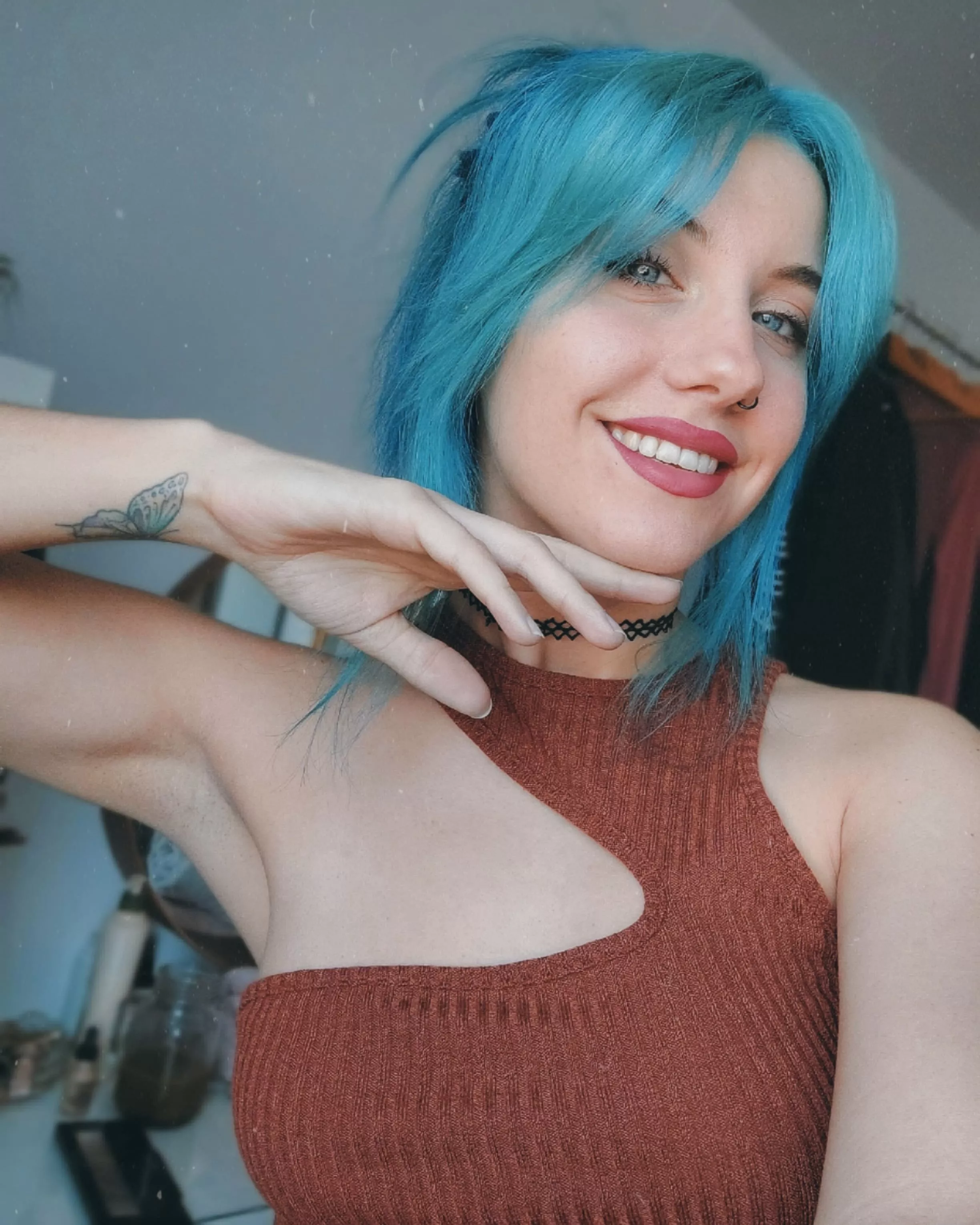 just want to say hiiiiiiii 💙 [oc]