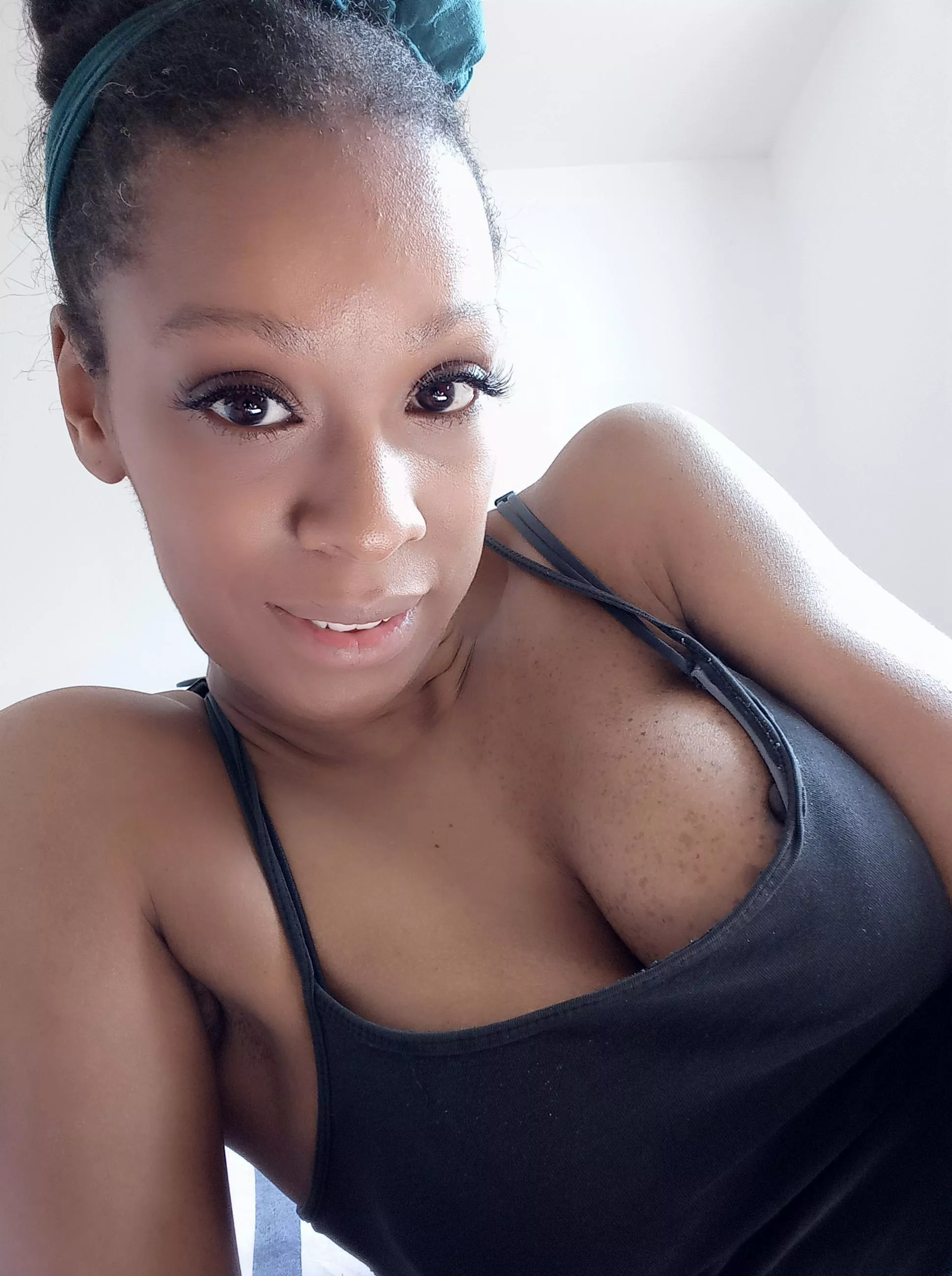 just your average British milf here to say Morning