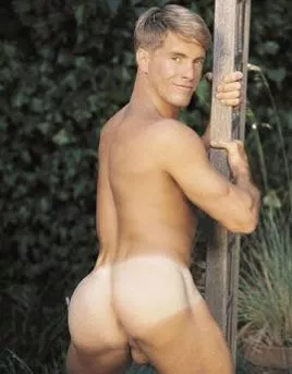 “Kevin Williams” …