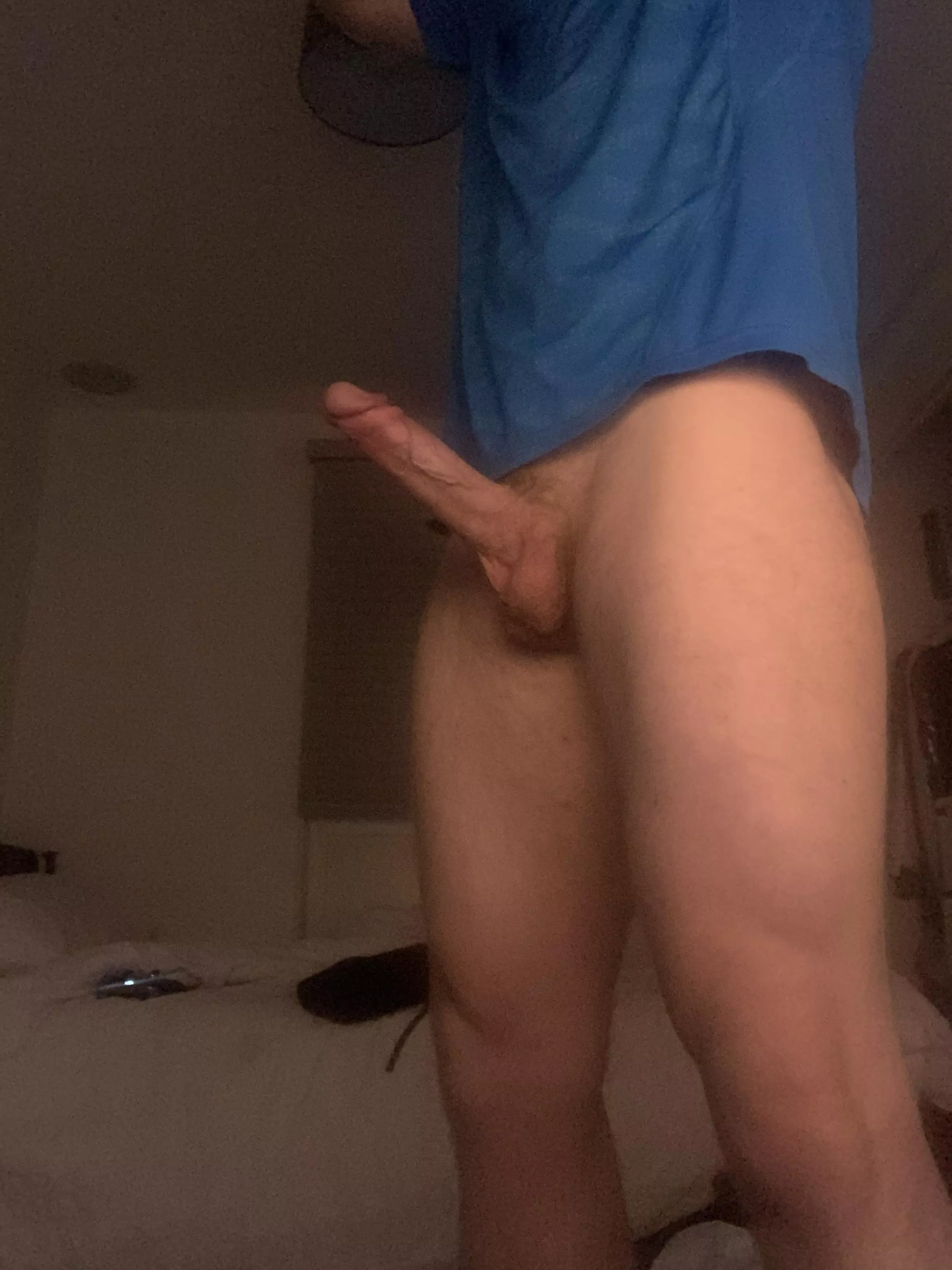 Kneel down now Kneel down now