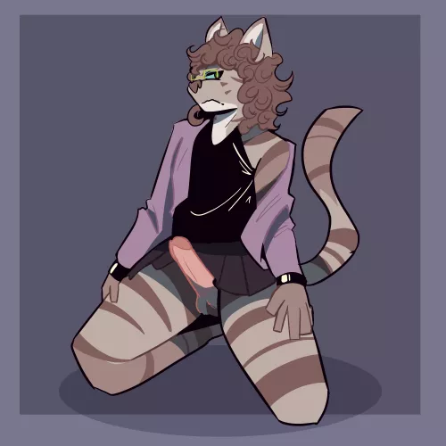 Kneeling and att attention [M] (@CremeEvil)