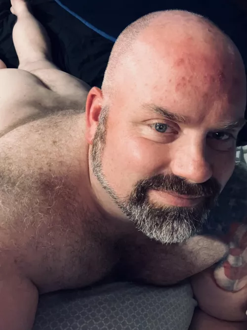 Ladies, how about dad butts?