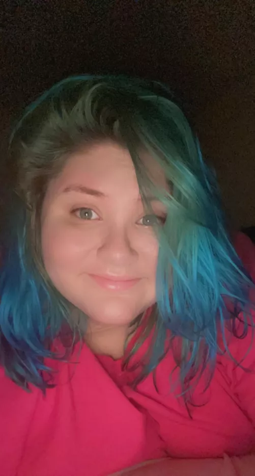 Late night selfie 😇💙