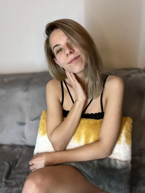 lately i've been imagining of someone tying me and fucking me real hard.. would you violate me daddy? ๐
