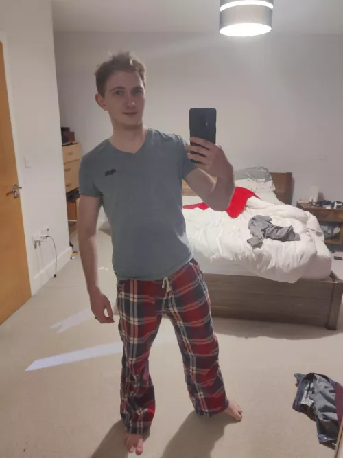 Lazy evening in with a popcorn and a movie? Sweet or salty 🍿?