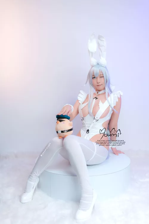 Le Malin Bunny skin Cosplay by @youmifuwa
