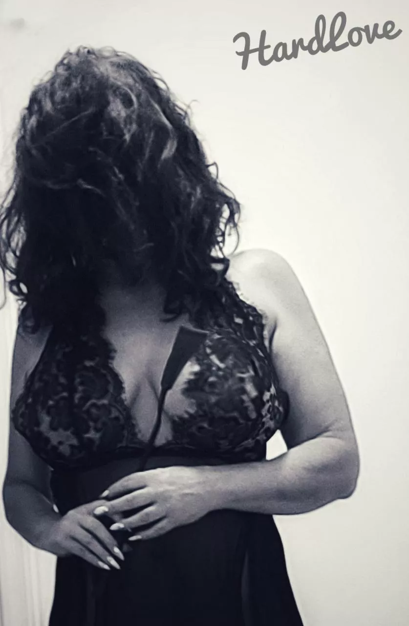 🔥🔥 Leather & Lace