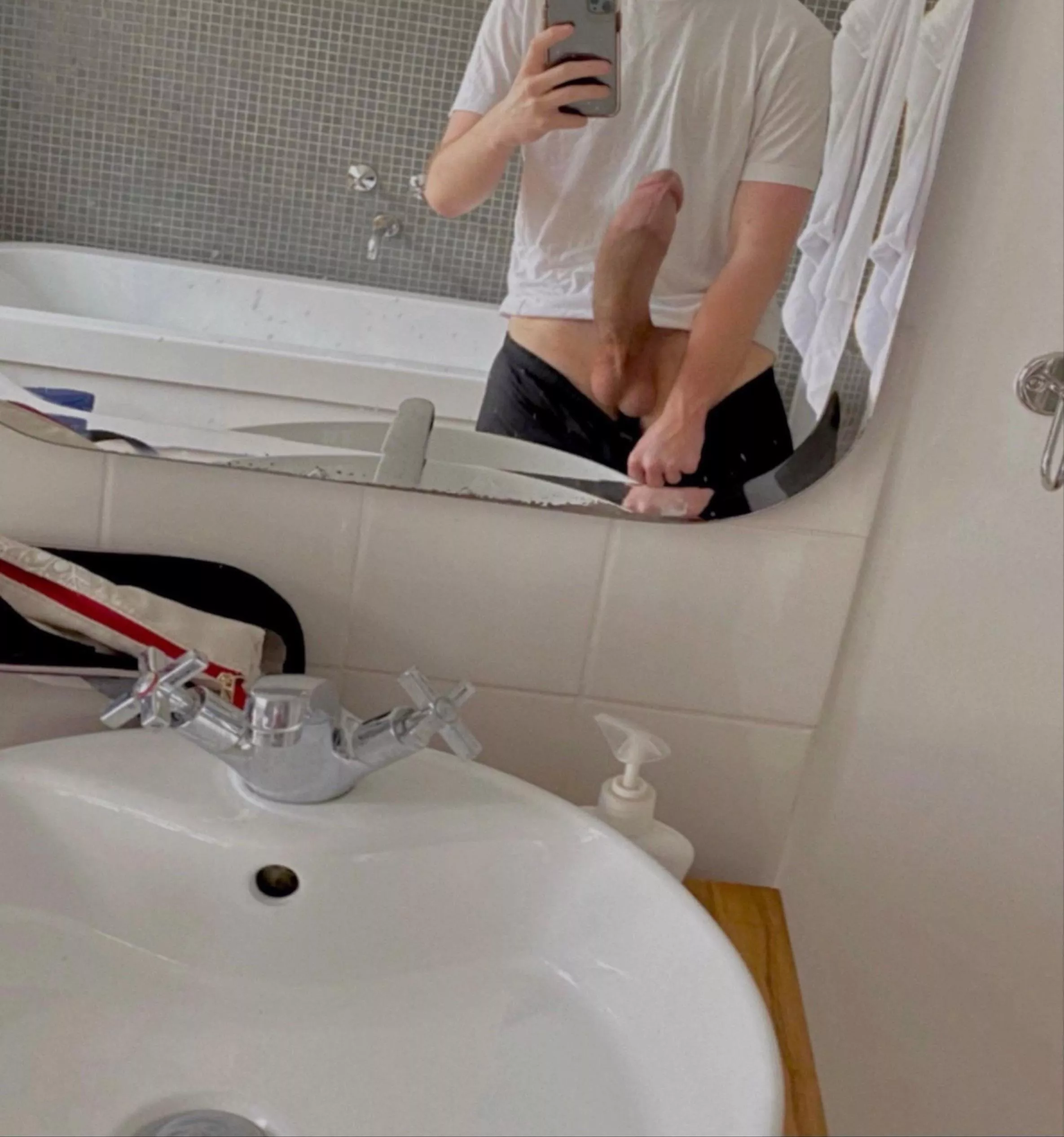 let me cum on your face