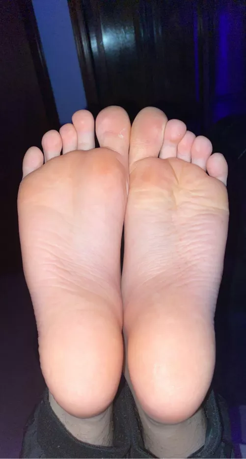 Let me know what you think of my soles😊 dm for more