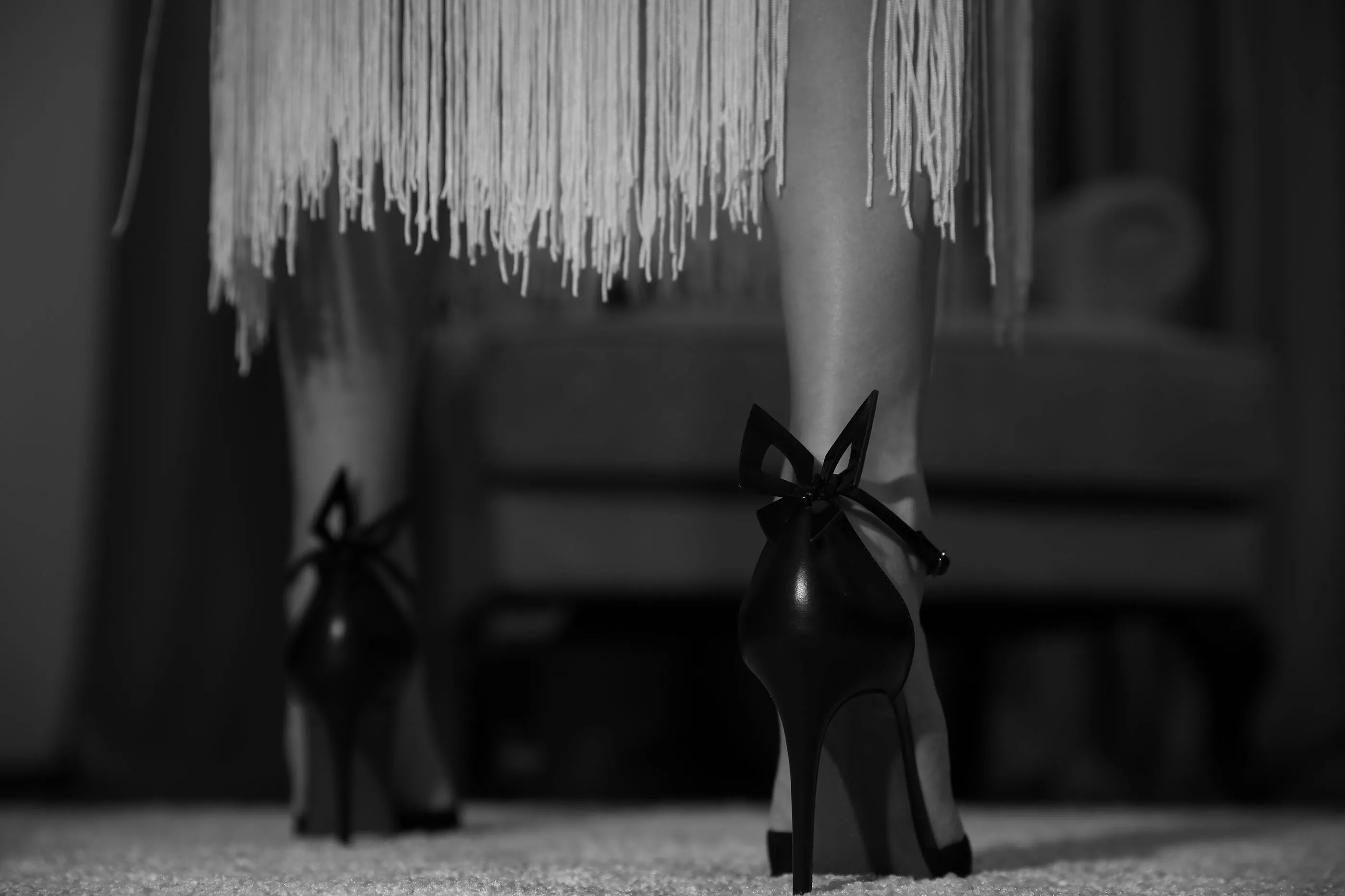 Let's bring retro back! Lovely Louboutin heels and a 50's dress