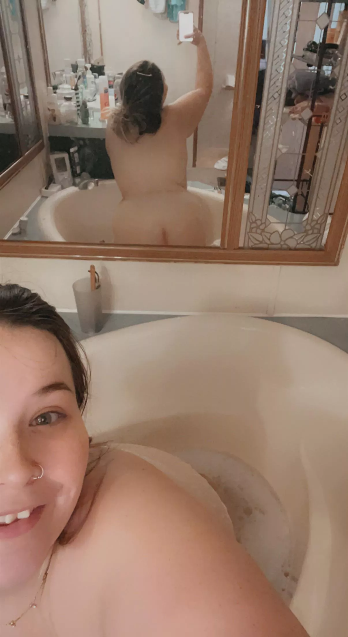 Let’s play…. 26 yo Milf