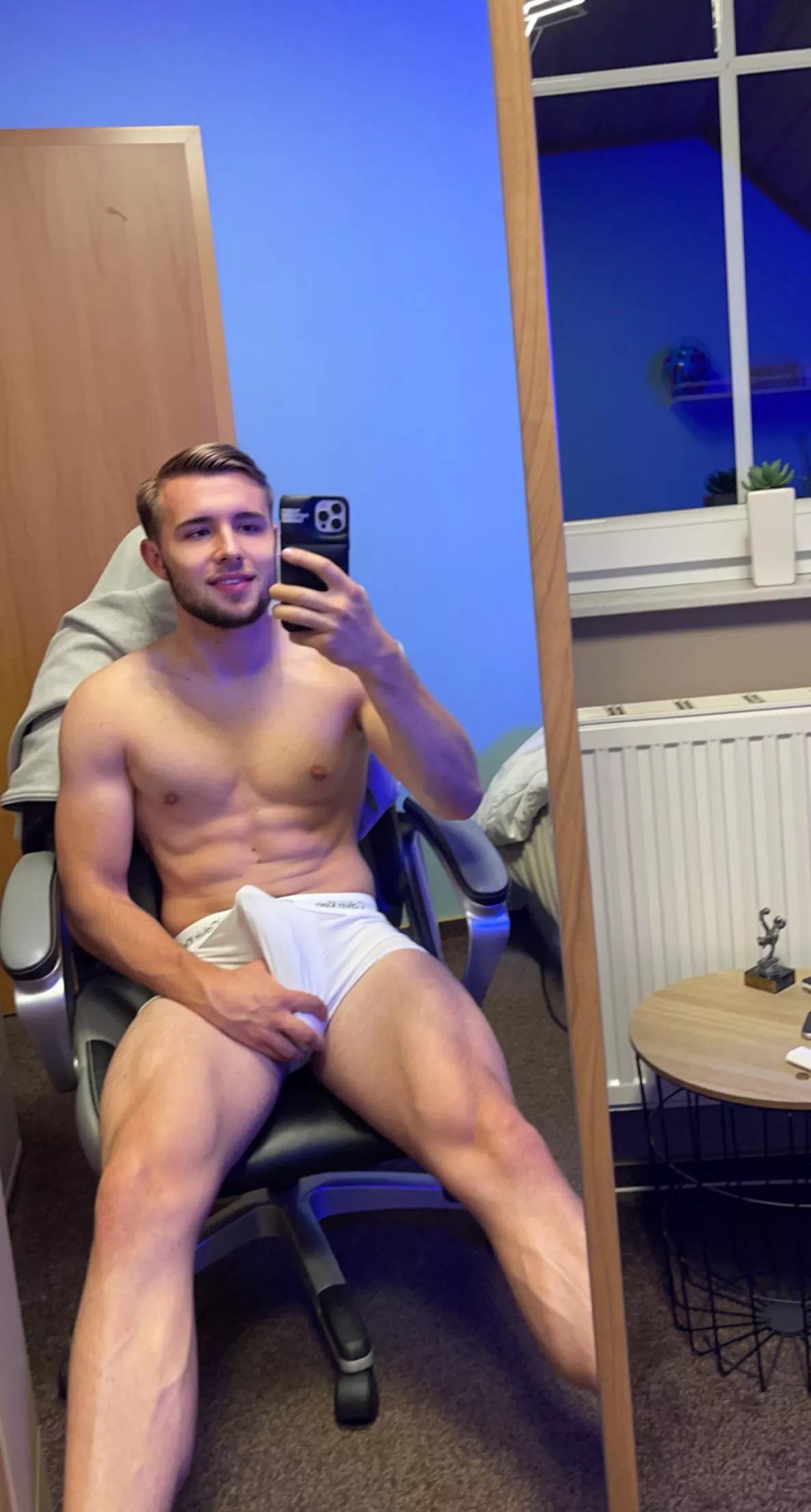 Lets play jump up and down on me