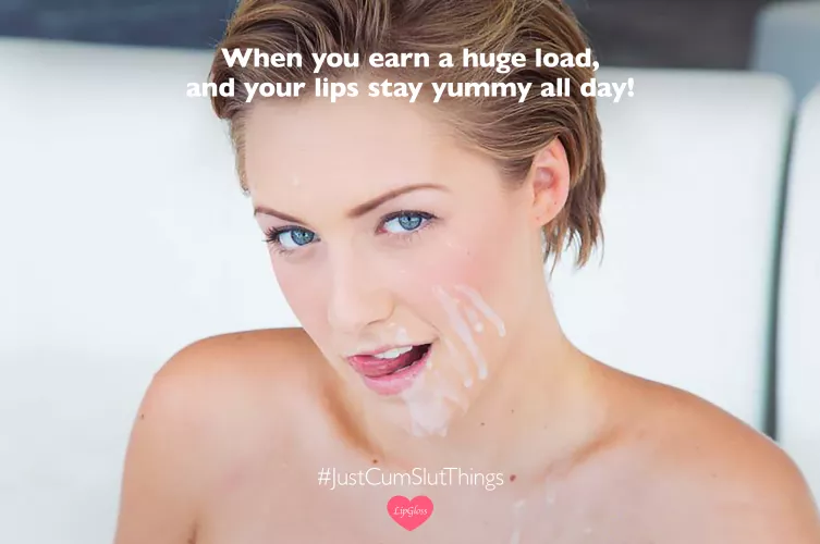 Lick Those Yummy & Slutty Lips Clean 😜