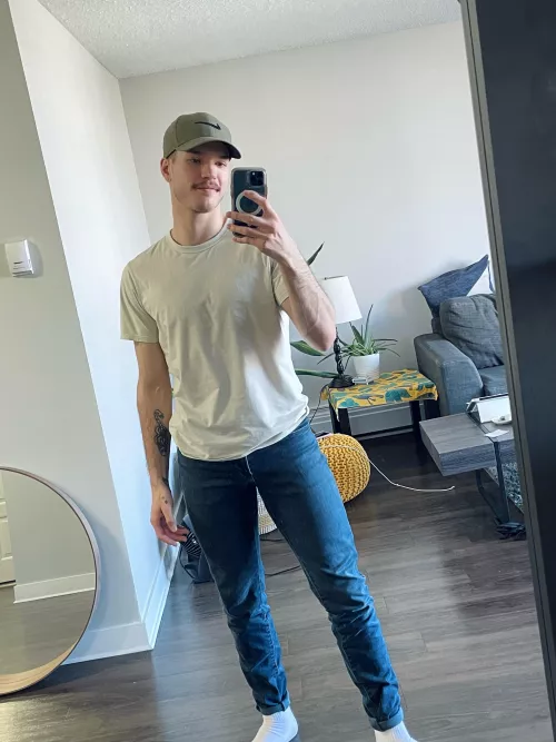 Light at my new place? 👌🏻