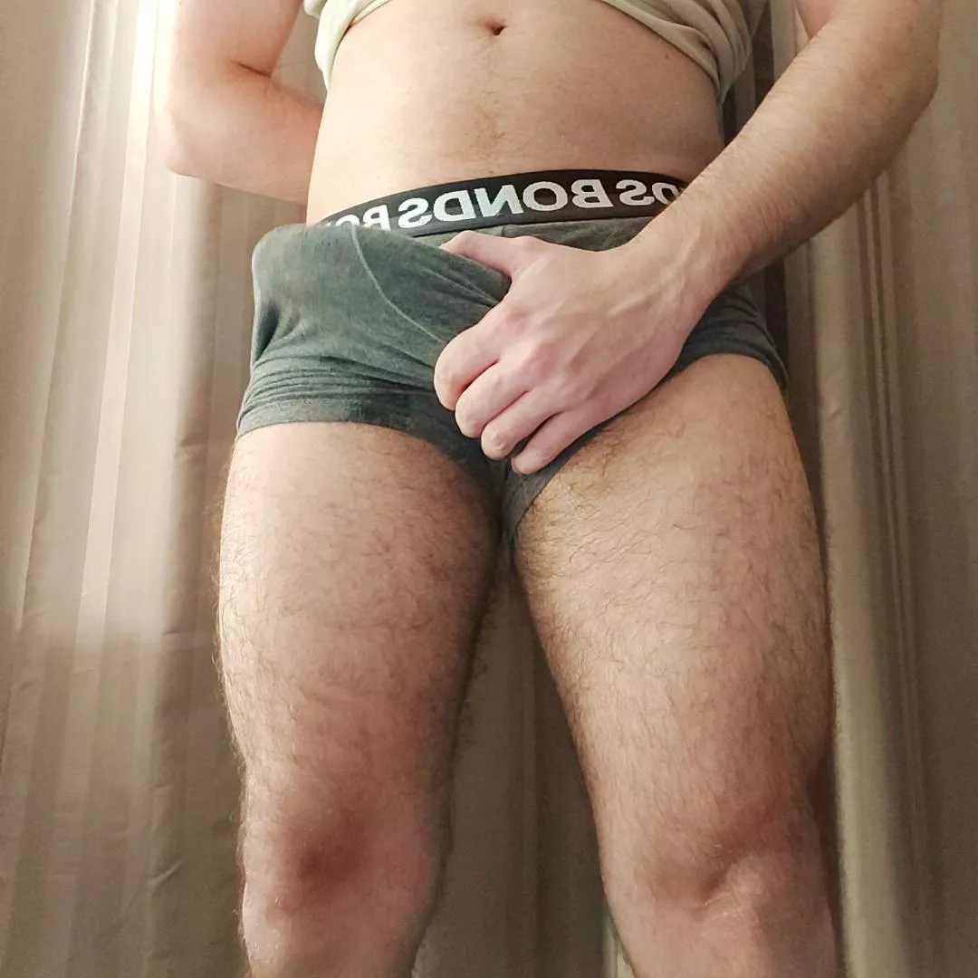 like my thicc bulge? 😜