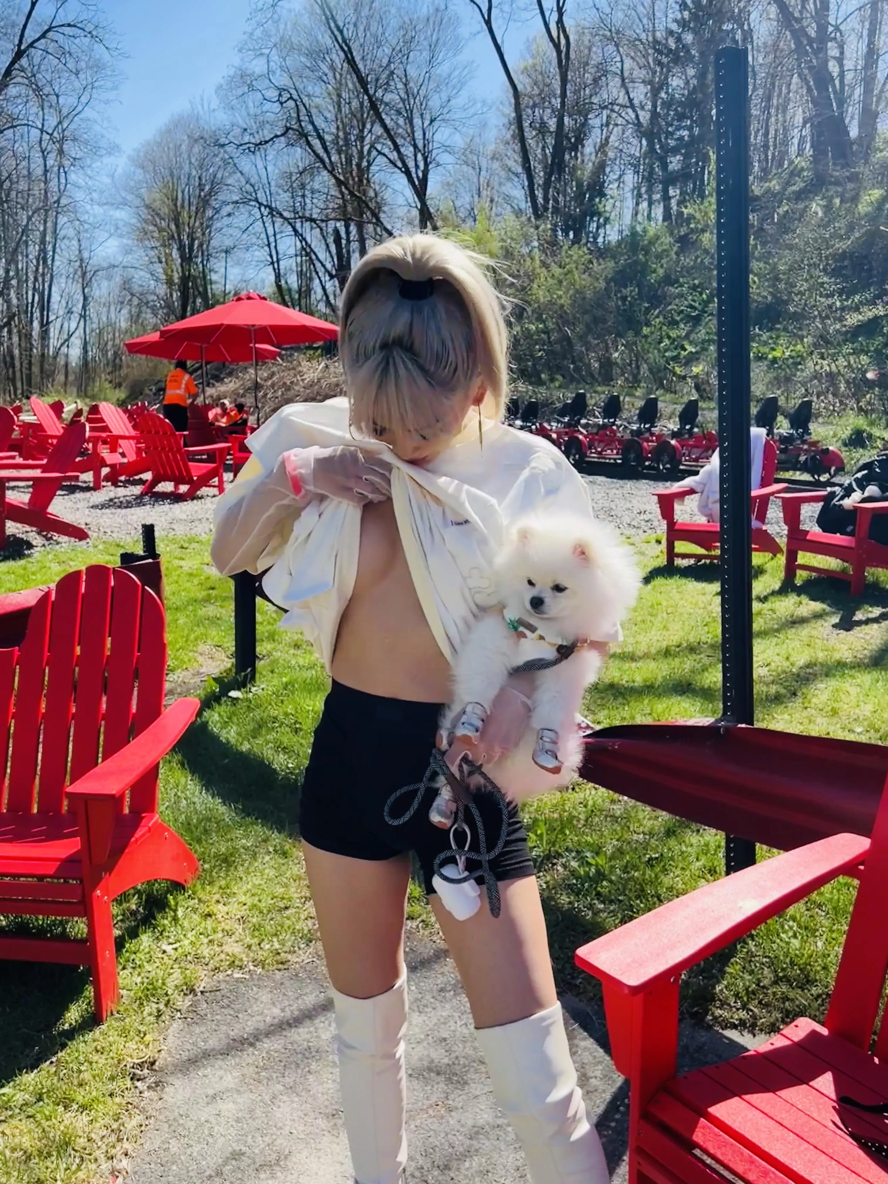 literally no bra, see?