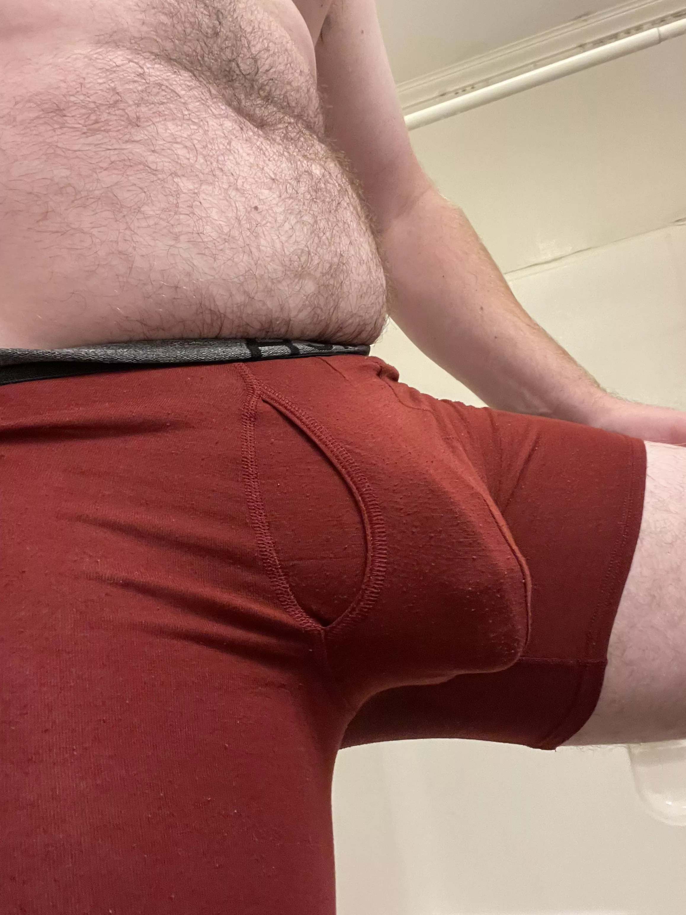 Little red action to start off the week! Love how these feel!