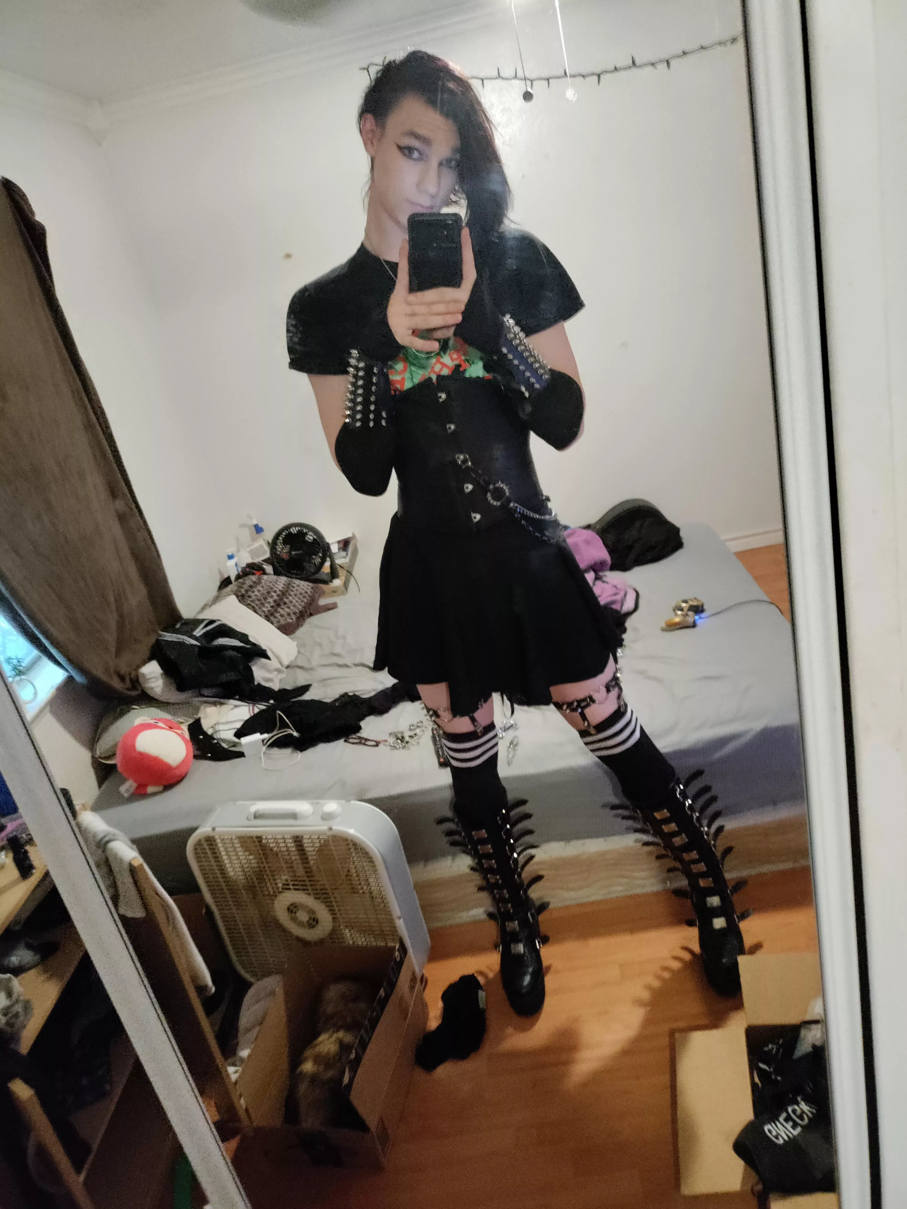 Long have I searched for a goth GF, little did I know the goth GF was in me all along