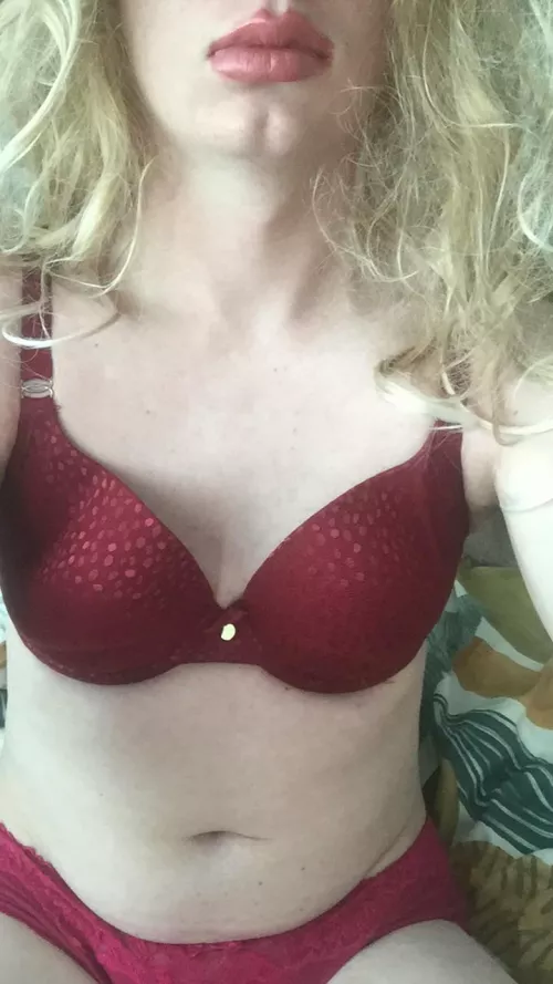 Looking for real men who know how to use a obedient little sissy like me.😇 Kik same user