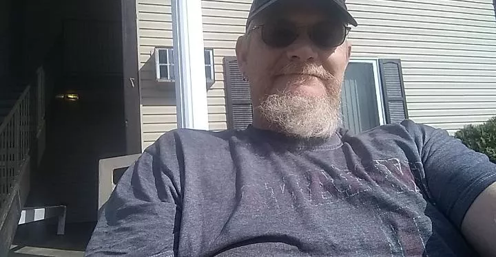 looking to be a cuckquean for my soon to be 50 yr old hubby for his birthday. Located in Lawrence County Indiana