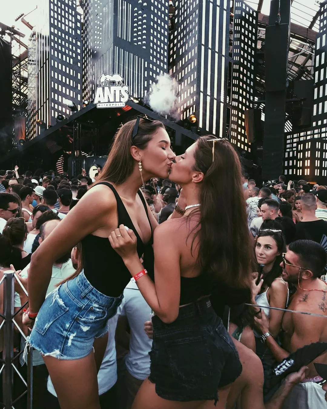 Looks like player 3 is eager to join in