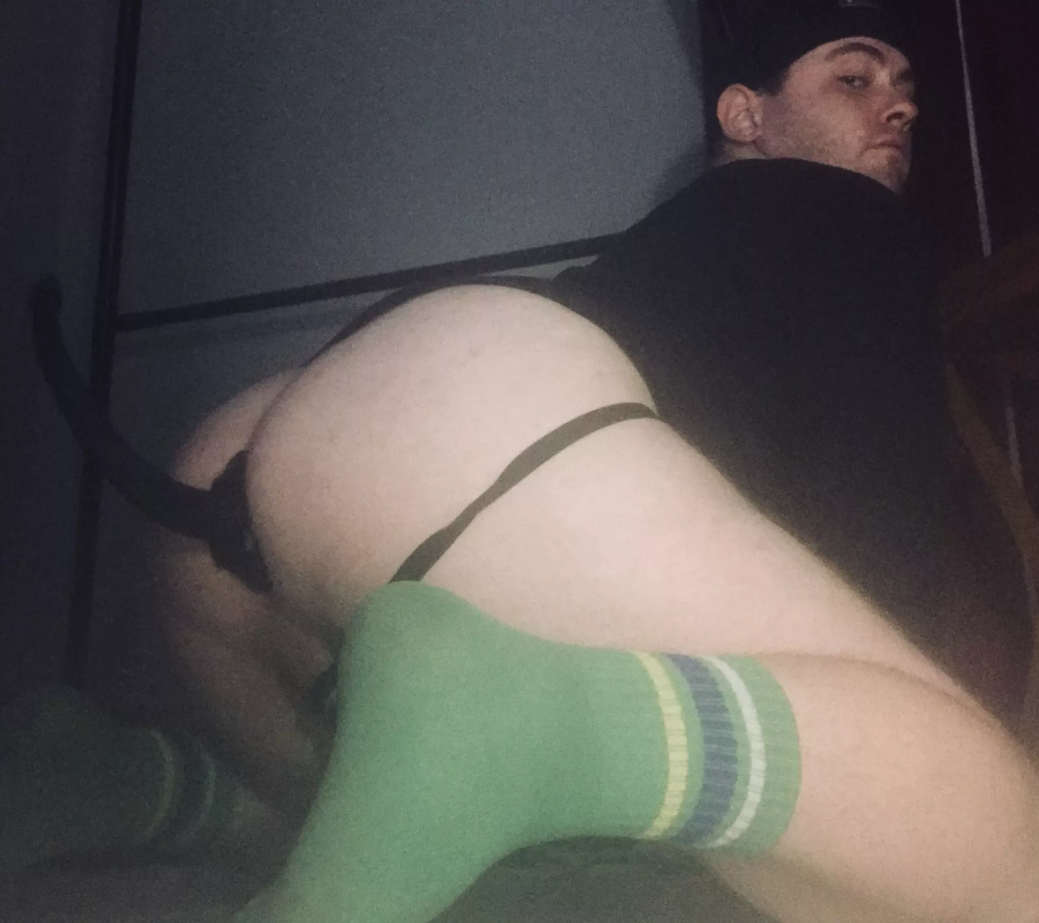 love a good puppy tail🐺