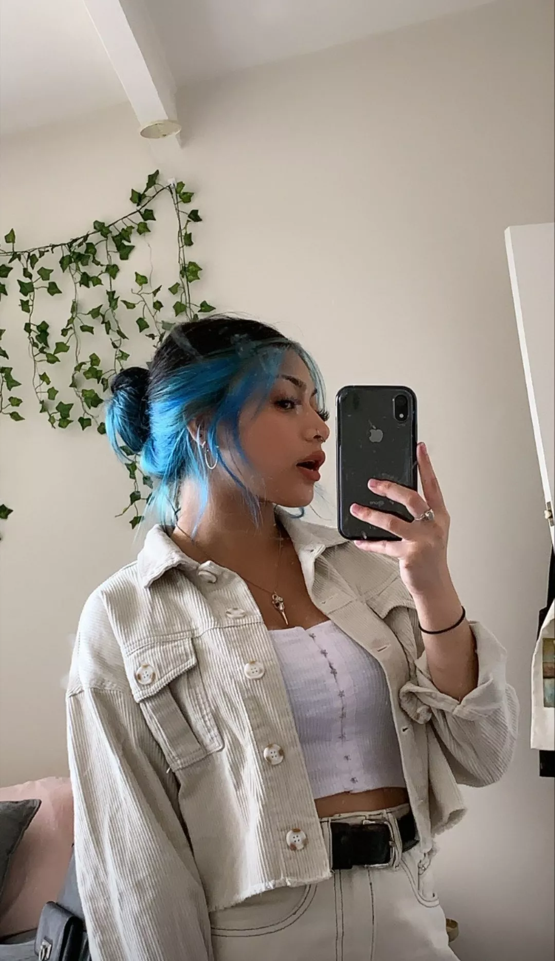 Love getting attention from strangers [F21] SELLER -> SC - miapiasn