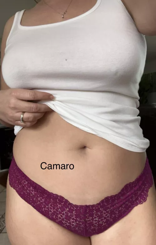 Love her selfies when she’s home alone