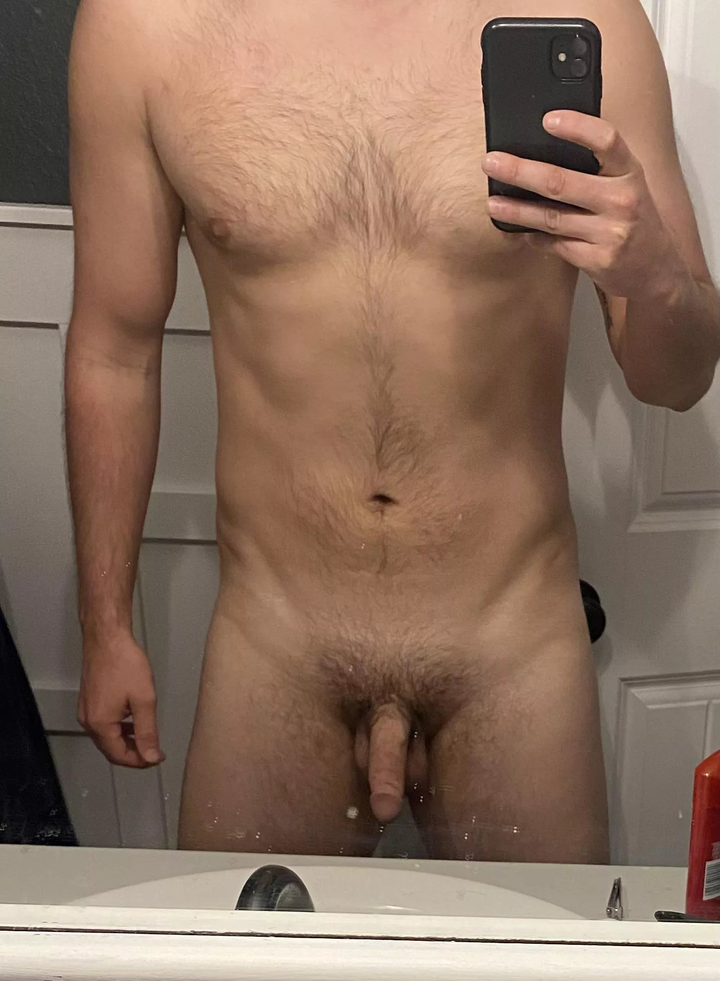 [M] 30, 6’0, 200 —Would love your opinions