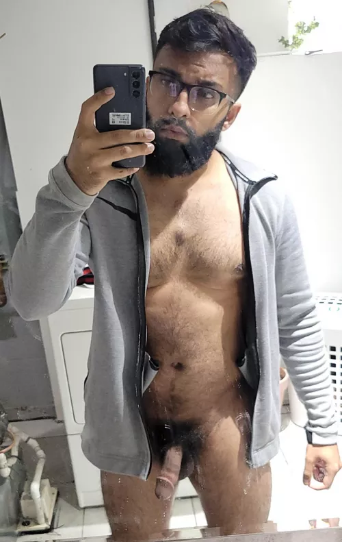 (M) 31 posting it again 🥺