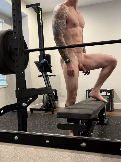 M 41, 6ft, 179lbs. Down 40+ lbs since August, finally starting to gain some confidence back