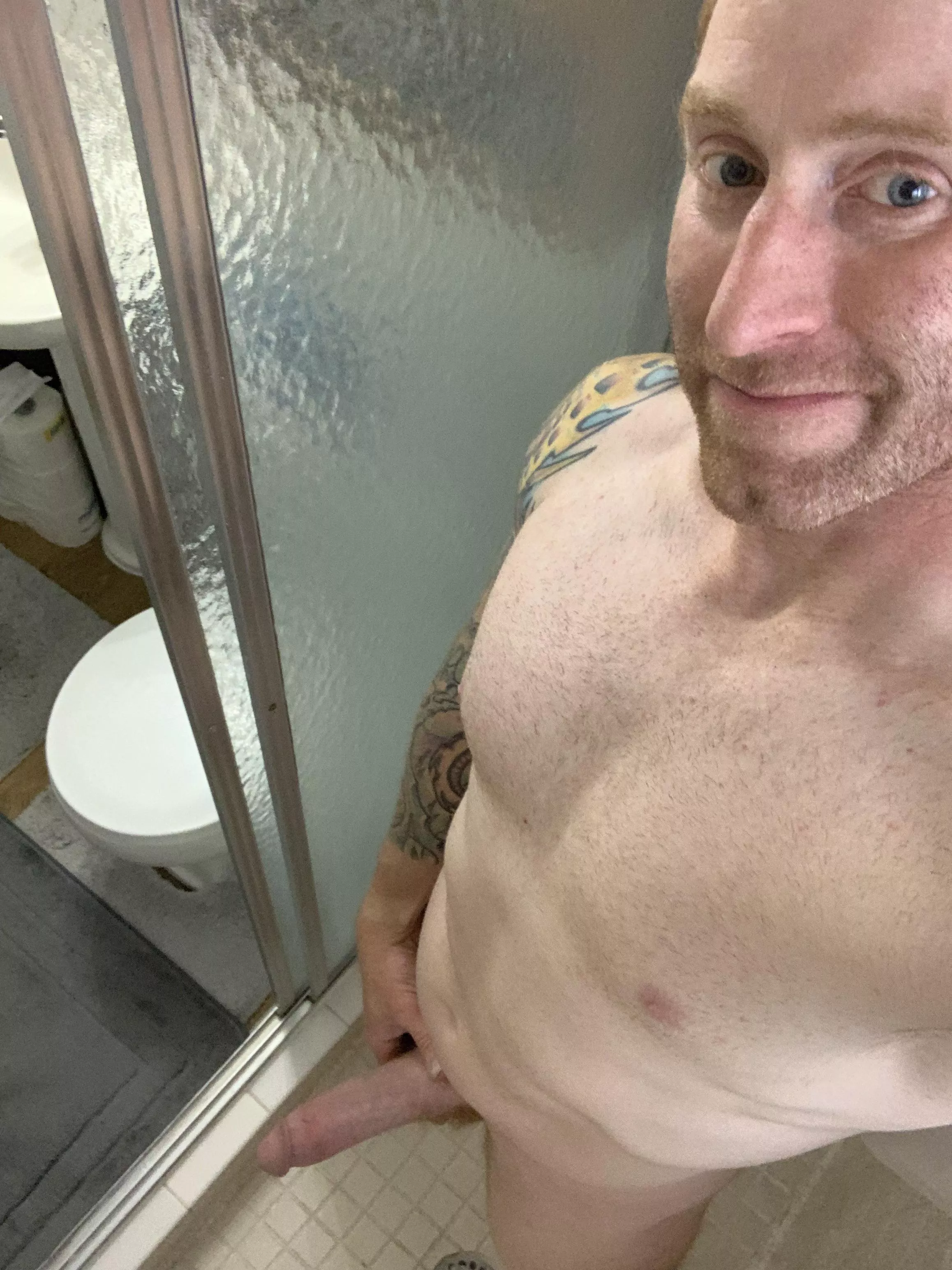 (M) Any of you ladies want to join me for my post workout shower. Shoot me a message