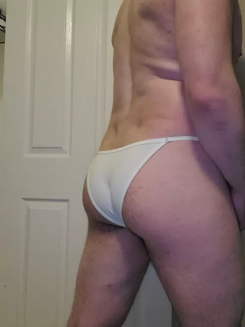 [M] Do squats and deadlifts work for men's asses too?