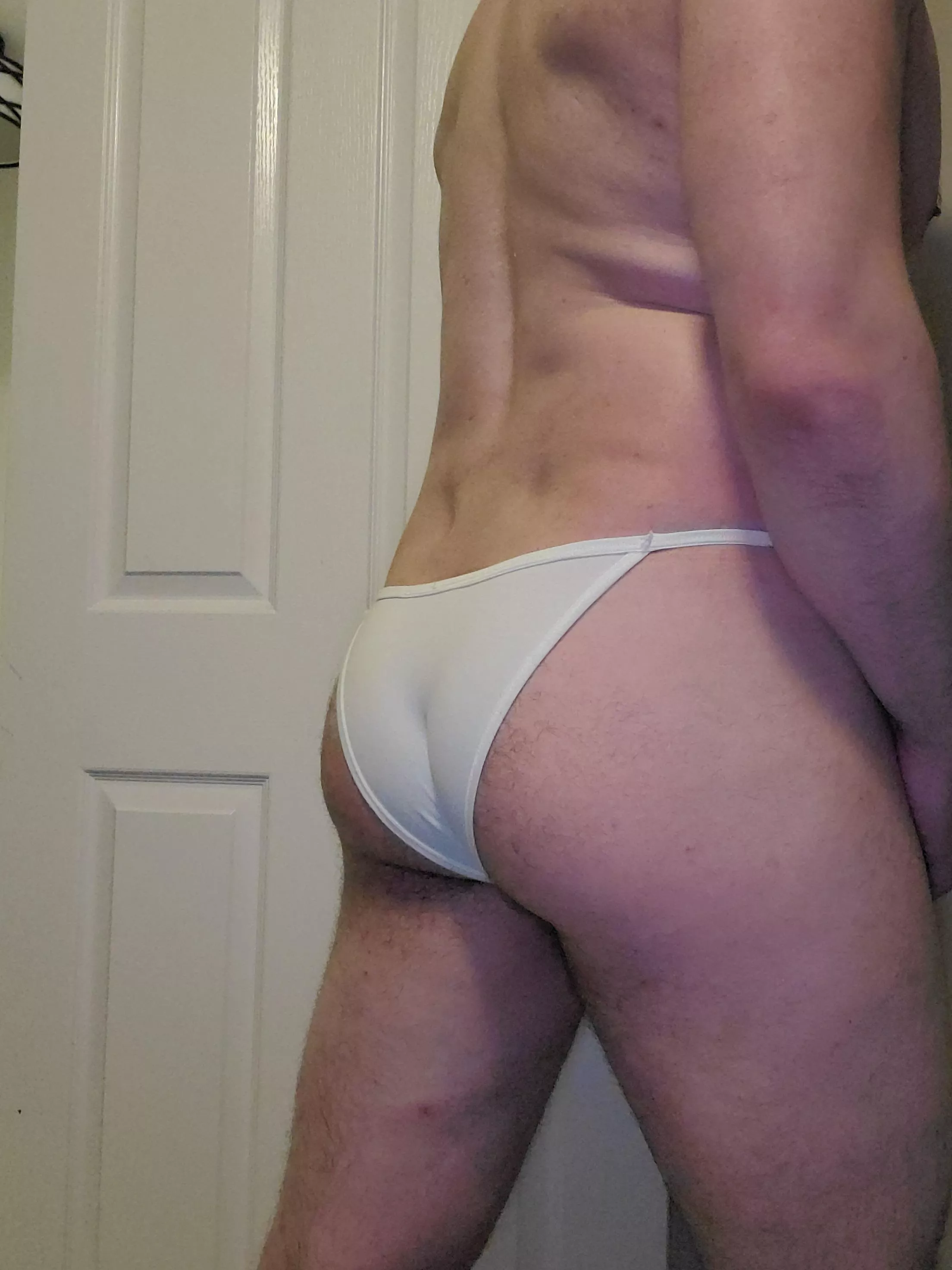[M] Do squats and deadlifts work for men's asses too?