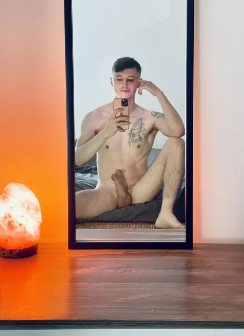 (M) trying out different ways to take nudes, what do we think?