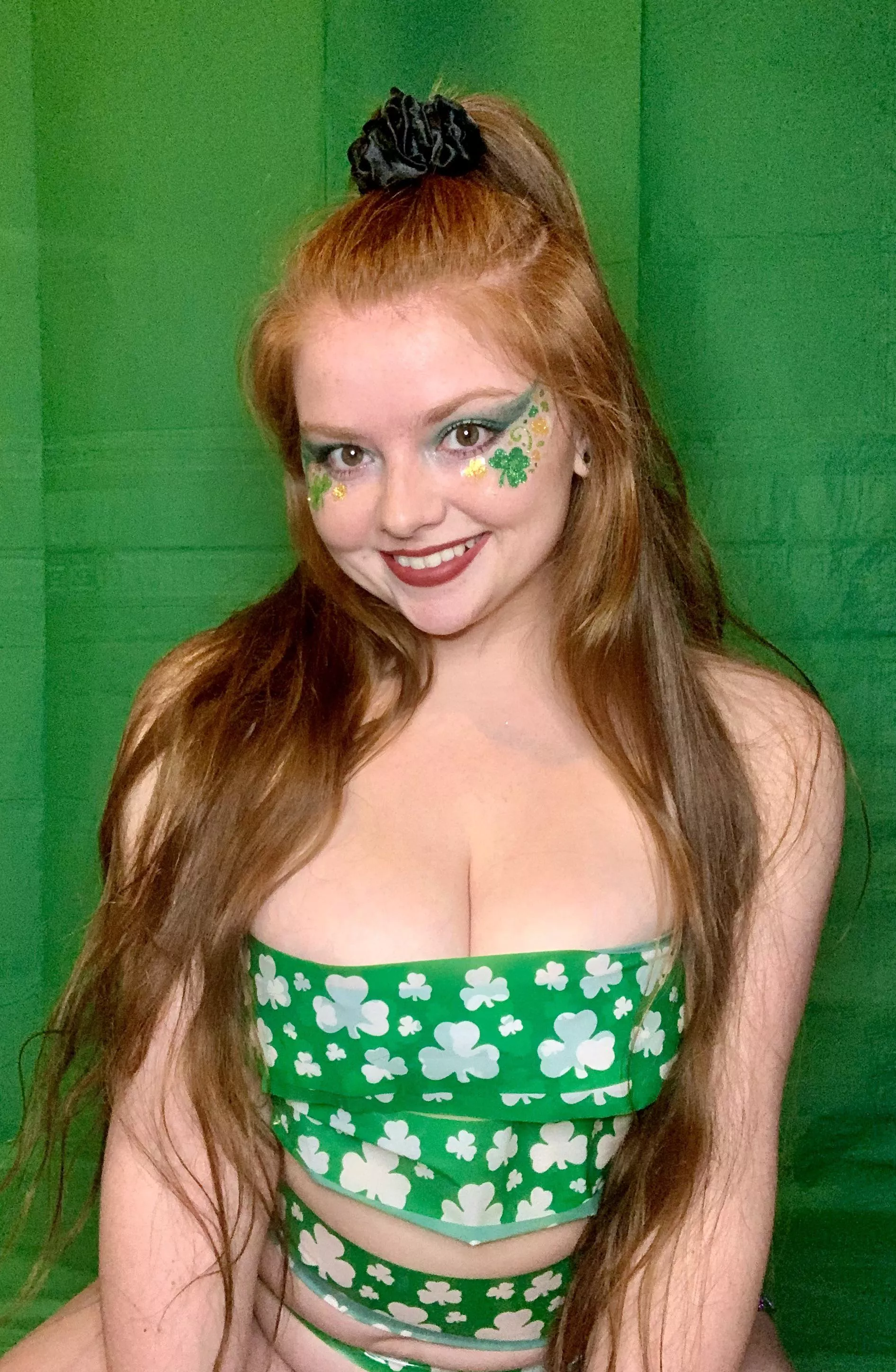 Made my first ever collab vid riding dick today and it was so fun! 😳 you know where to find it 👀😏