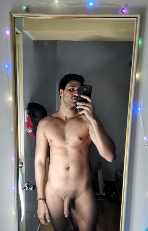 make my dick hard 🥵🍆