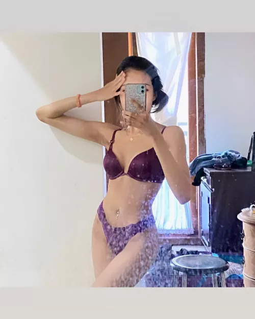 Mirror dirty like my mind