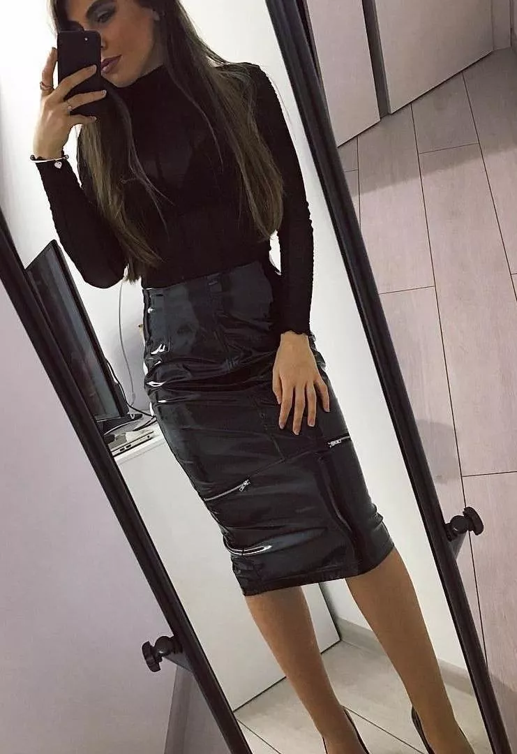 Mirror Selfie Mirror Selfie