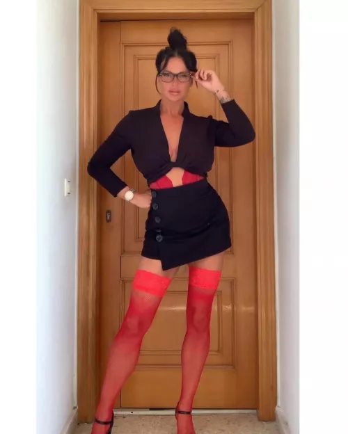 Miss Fox is waiting!