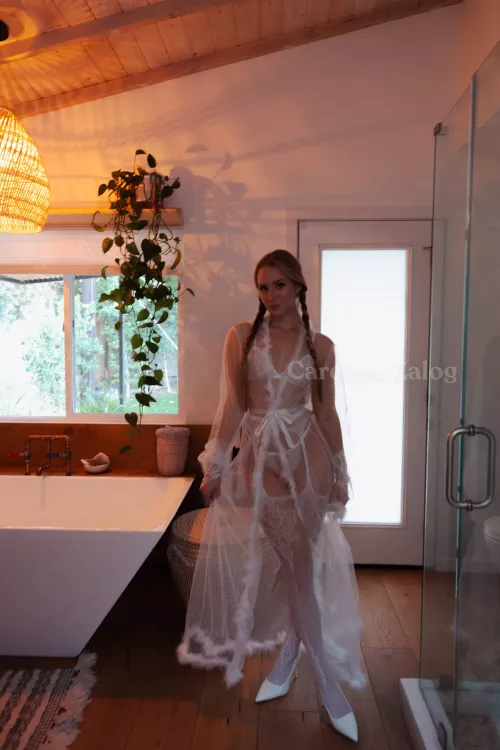 missing u 🥺 - Caroline Zalog