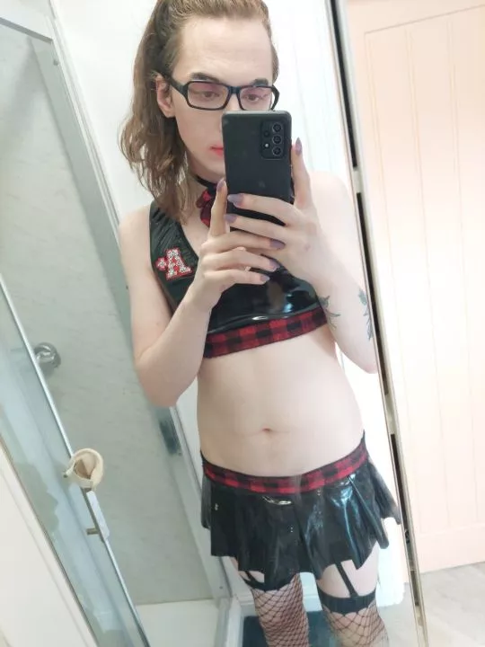 mistress made me dress up, make up, cage and heels... I wonder what next 🙈