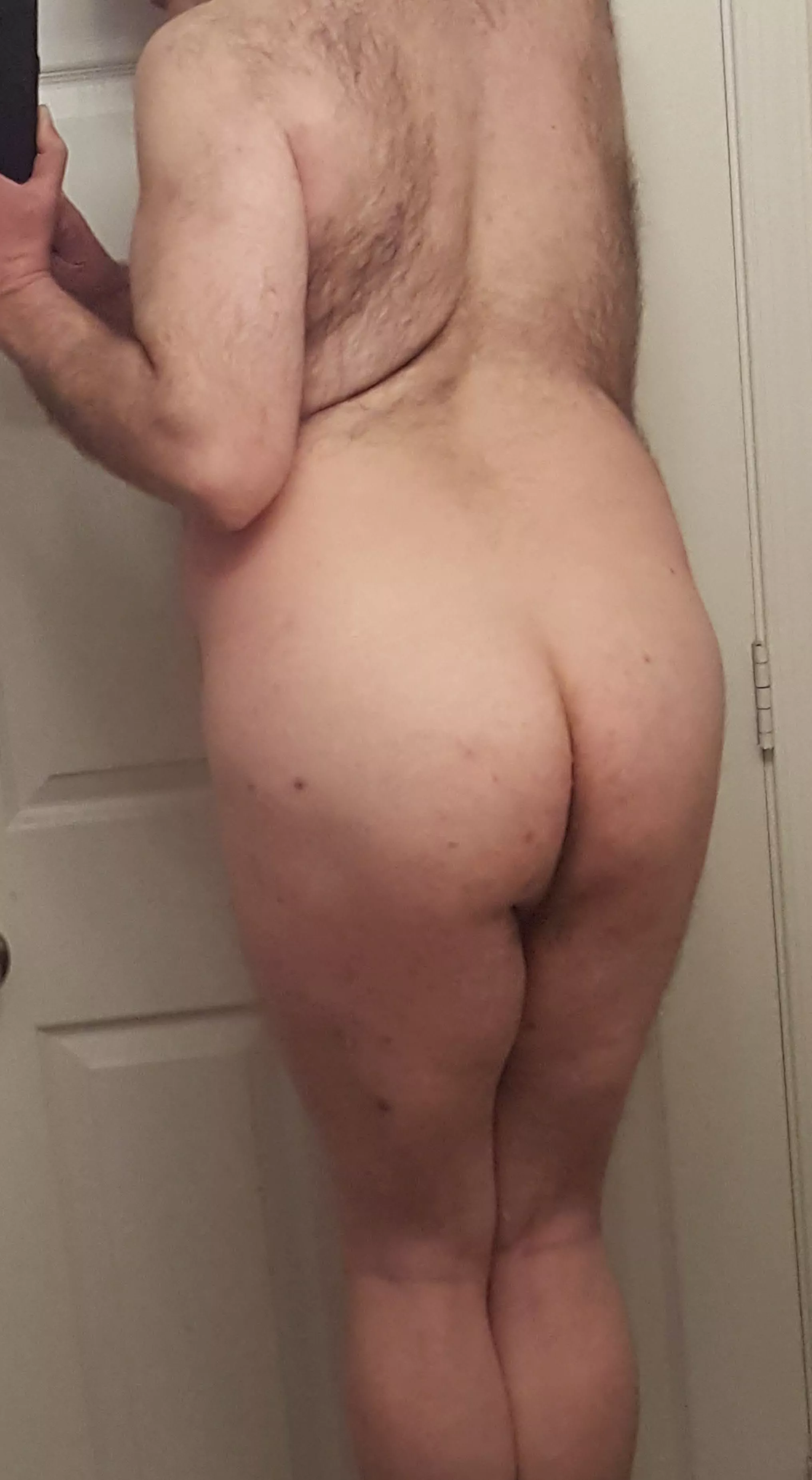 mmm, wish I was lustily grunting, groaning, and grinding onto your hot sexy hard cock buried deep inside my tight horny submissive ass, taken whenever and wherever you want🤤💖🤤