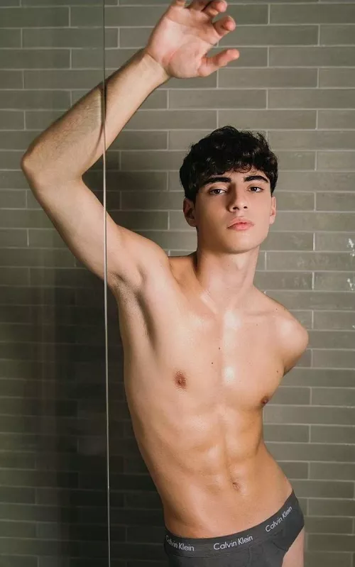 Model: Pablo...pic posted with permission from the photographer 📸 Jordan Ferreira