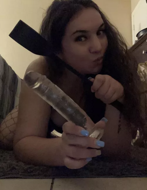 Mommy wants to punish you … gape or paddle till you cry pick your poison sissy 😘😩 [domme]