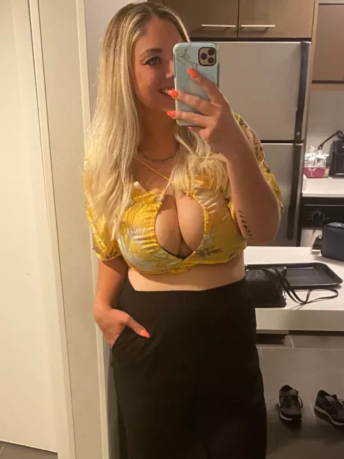 Moms night out with the girls