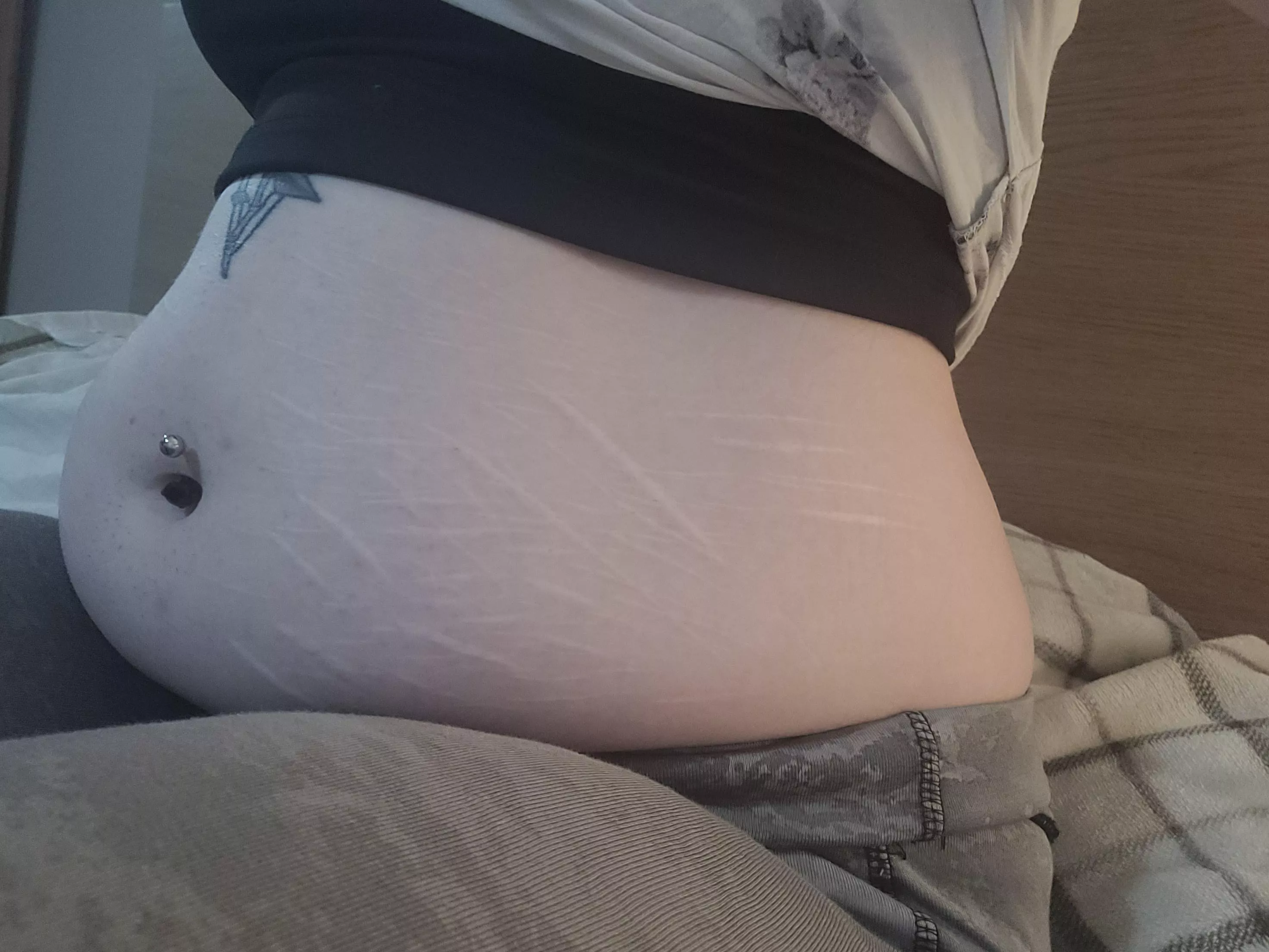 morning hunger pangs are the worst 😩 my belly constantly demands more