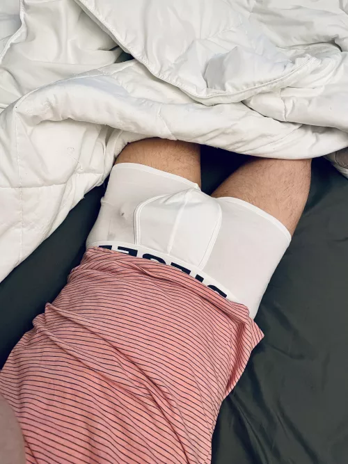 Morning wood has me like…