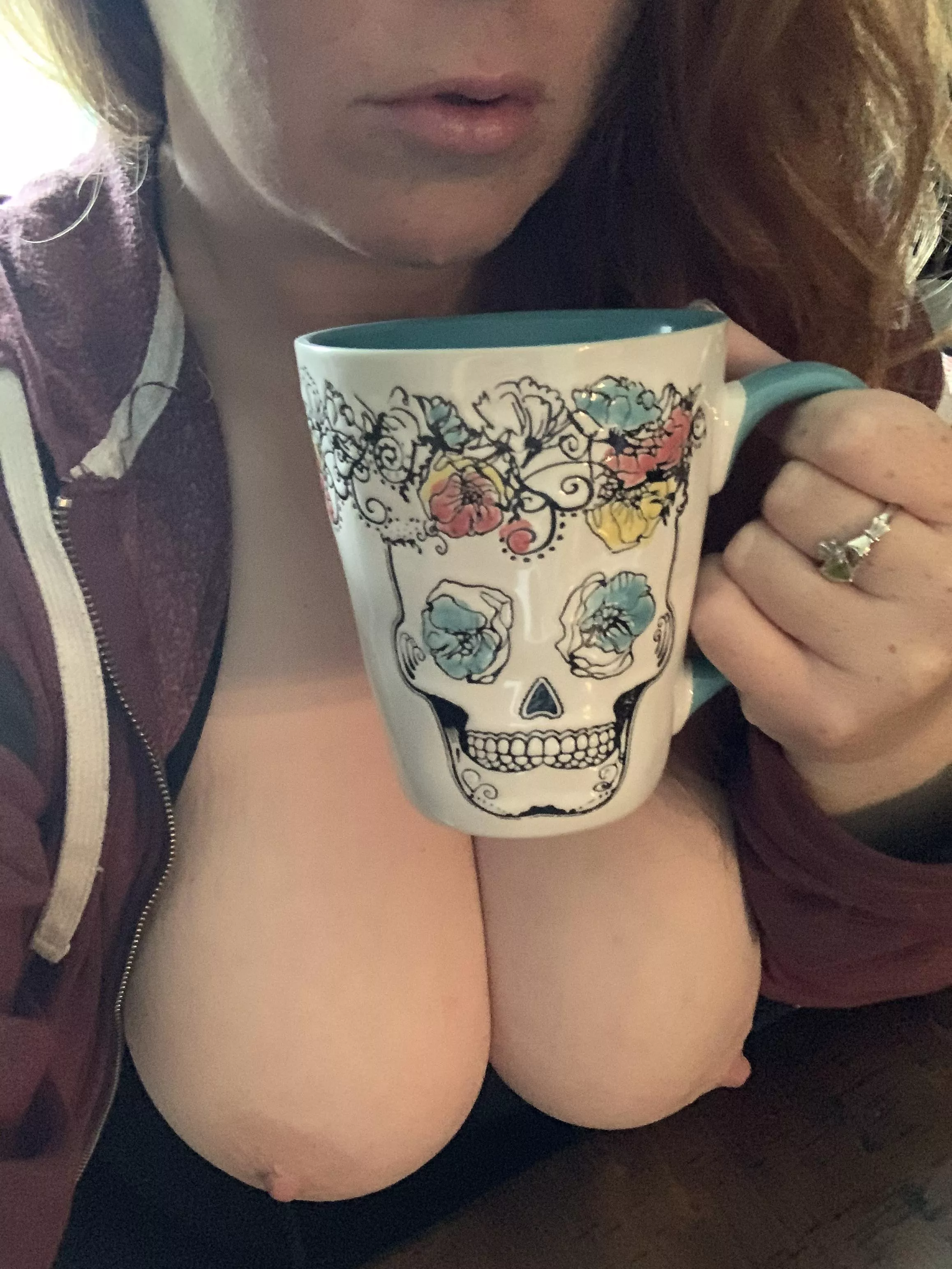 Mornings a better with comfy clothes and coffee🖤