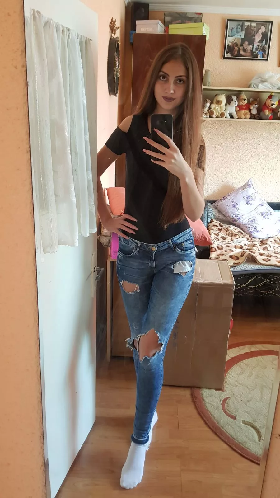 My 24 yo ex-gf i have nudes but i dont have videos kik alonneknight23